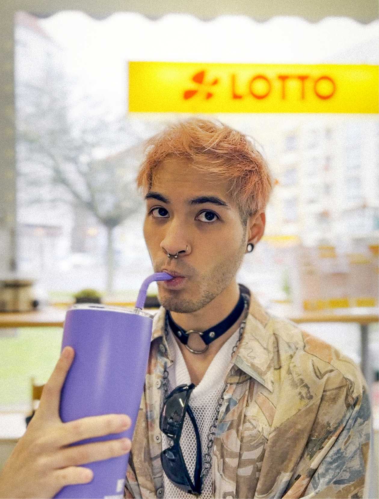 Social Media Content für Zum Glück Berliner von LOTTO Berlin – entwickelt von CONNEX Werbeagentur Berlin